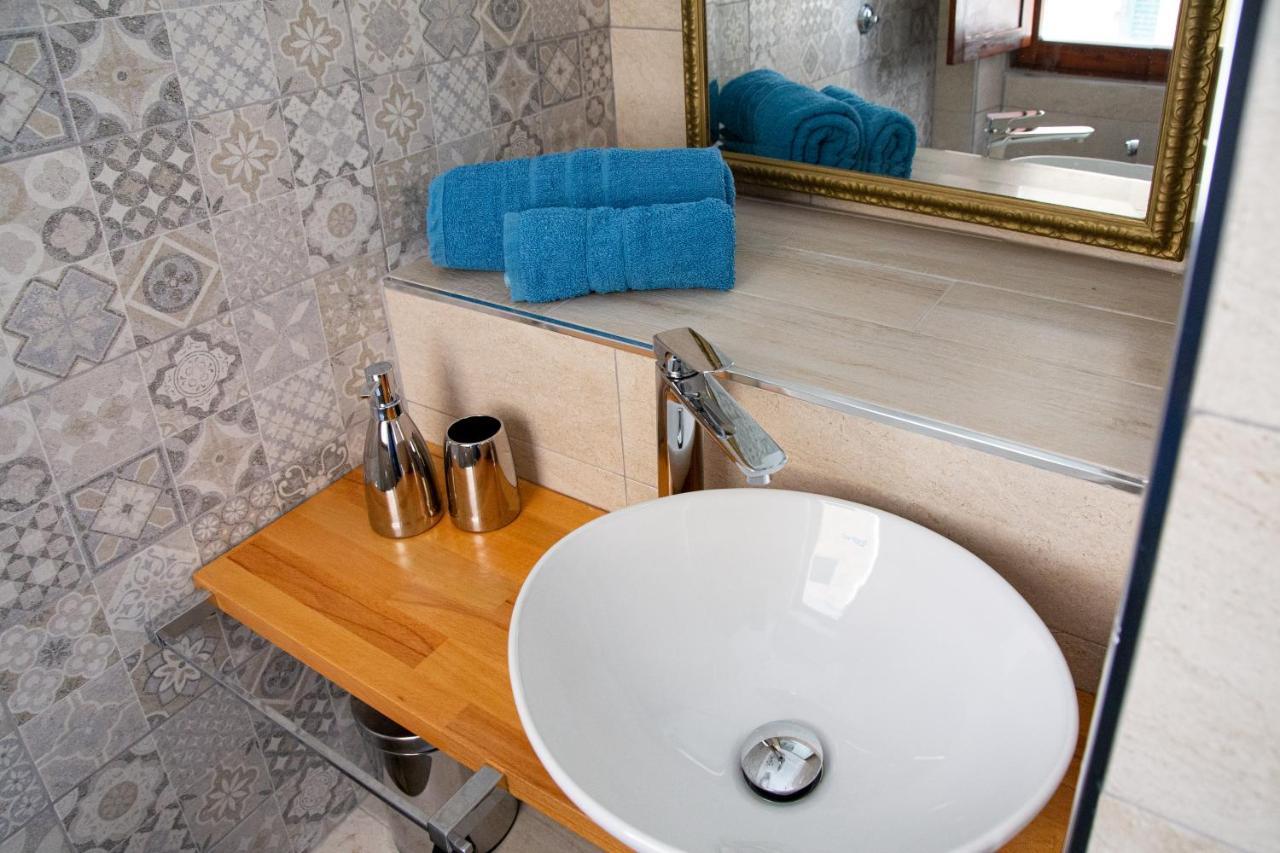 Alcova Del Mar Apartment อาลเกโร ภายนอก รูปภาพ